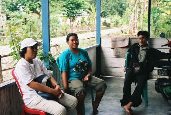 useem_group.jpg useem_group.jpg